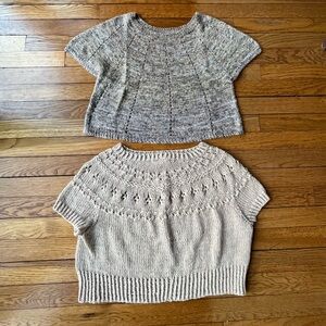 Hand Made Lightweight Knit Cropped Sweaters Small Read Measurements